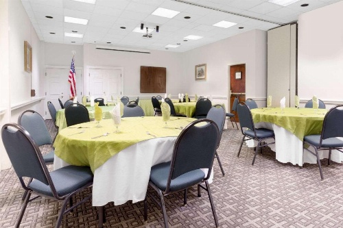 Ramada by Wyndham Augusta Fort Gordon image 10