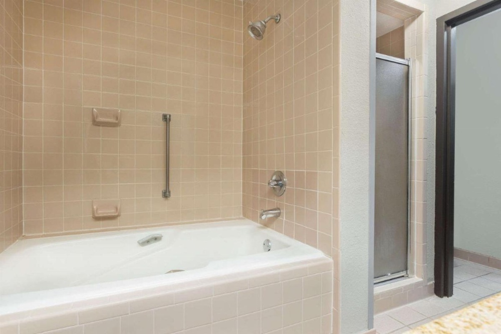 Ramada by Wyndham Augusta Fort Gordon Image 21